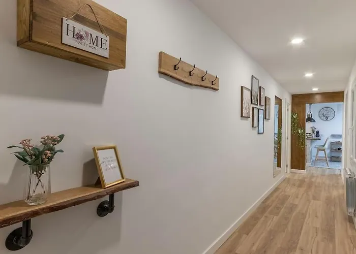 Old Town At Your Feet! Terrace And Private Parking Daire Bilbao